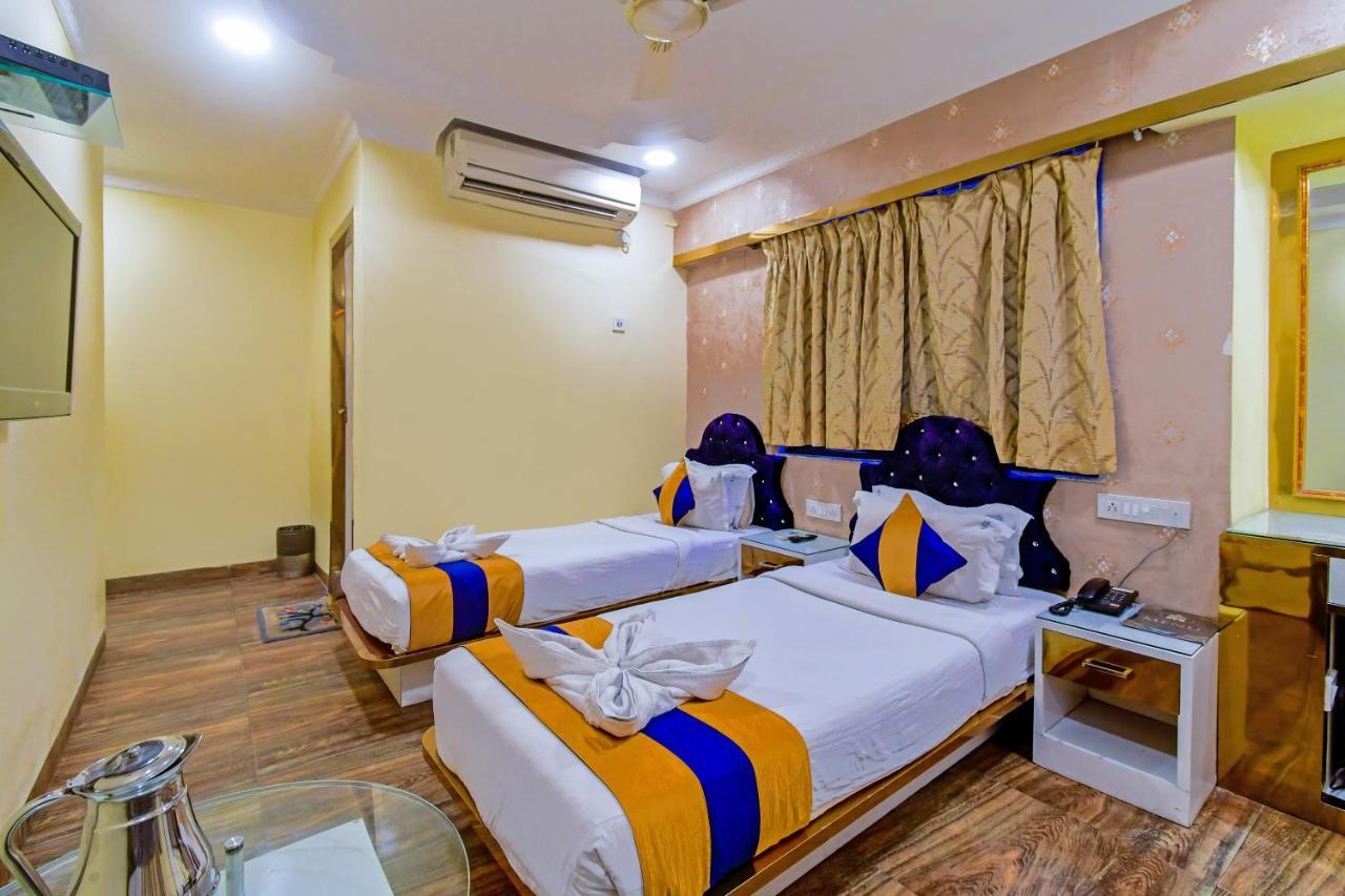 Hotel N S International Kalküta Dış mekan fotoğraf